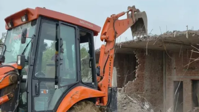 मानसून के बाद रिस्पना किनारे चलेगा बुलडोजर, 324 मकान होंगे ध्वस्त; परिवारों को मिला अंतिम नोटिस